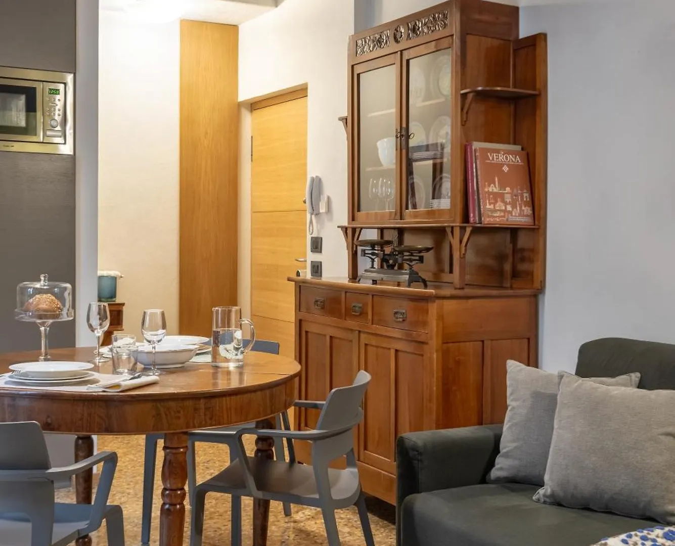 Residenza Roccamaggiore Verona 0*,  إيطاليا
