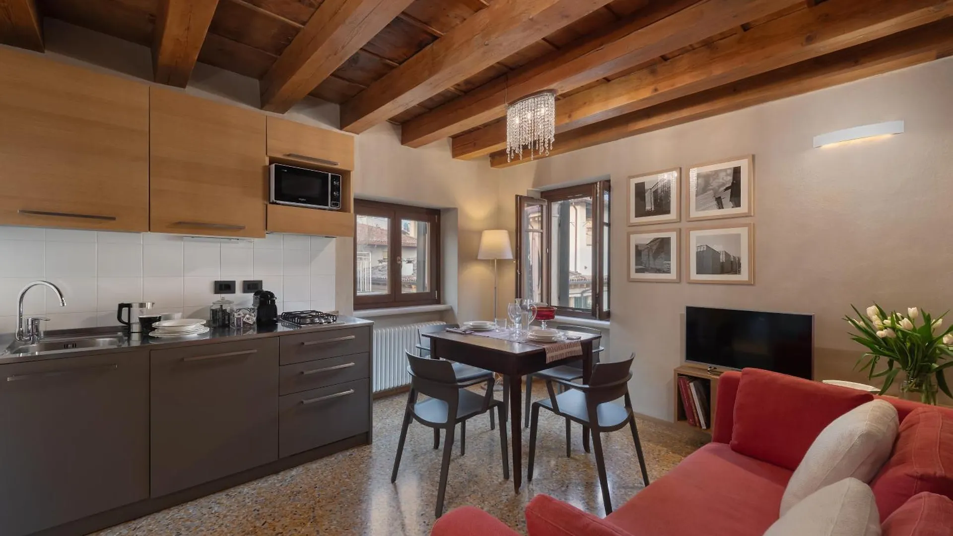 Residenza Roccamaggiore Verona Apartmán