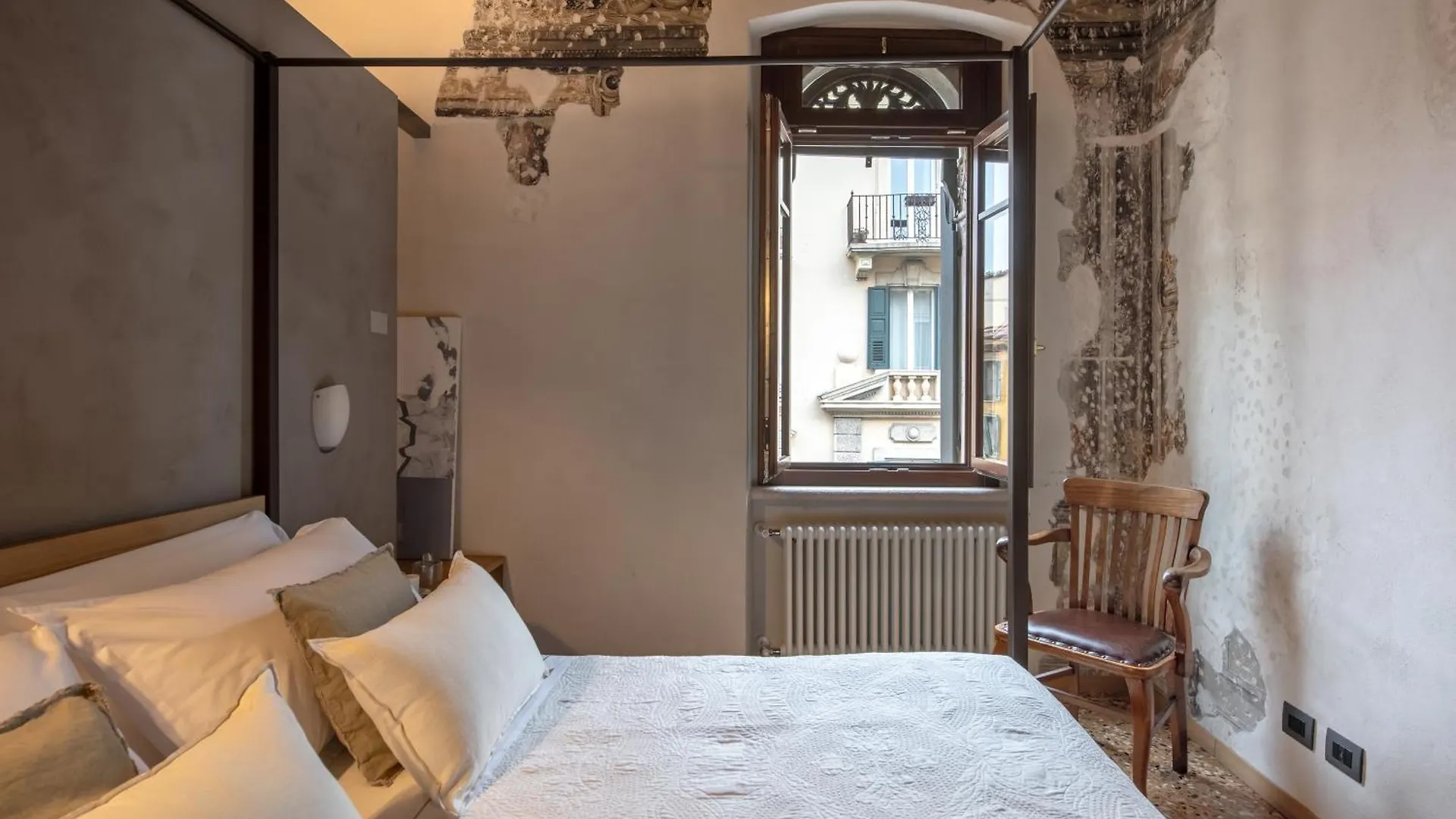 Residenza Roccamaggiore Verona 0*,  Itálie